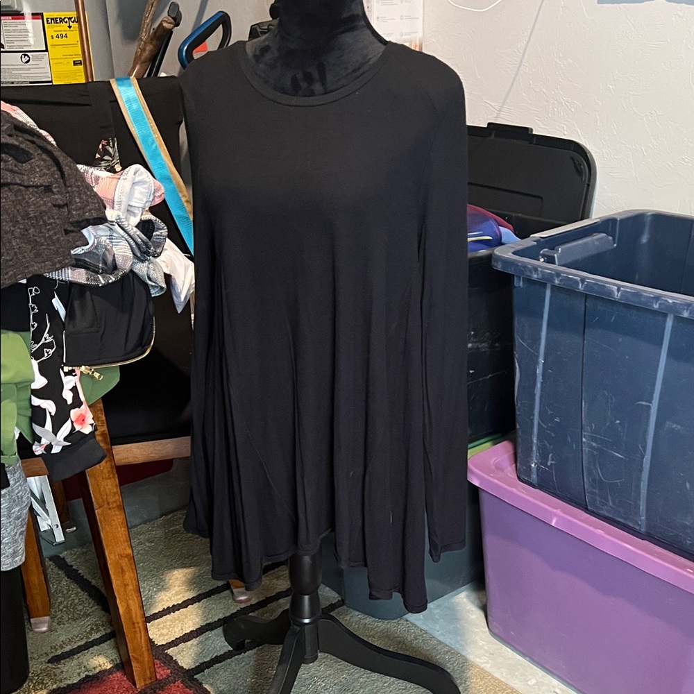BKE Black Women's Tunic Top